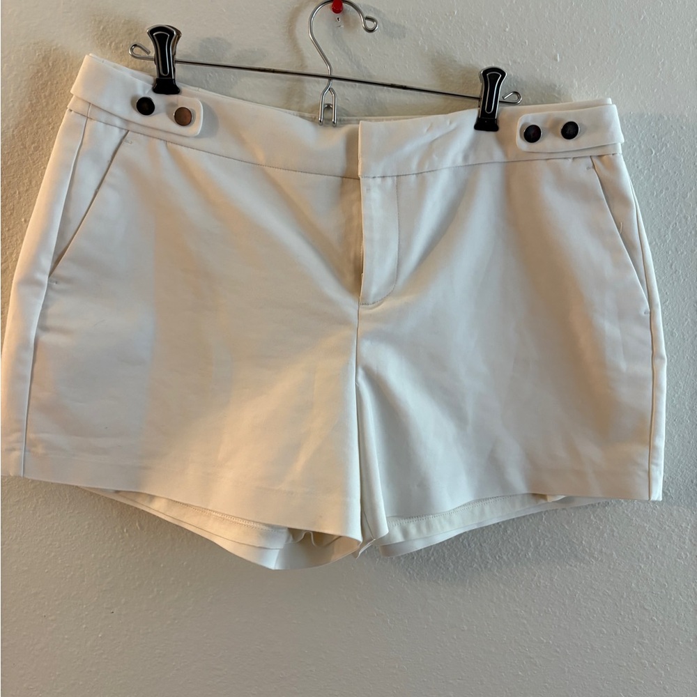 Elle White Tailored Side-Button Shorts